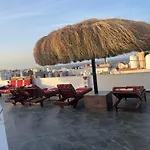 Amazing Roof Apartment